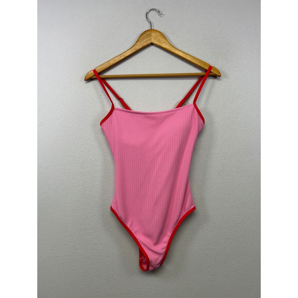 Wild Fable Barbiecore Retro Womens S Pink Red Textured One‎ Piece Swimsuit